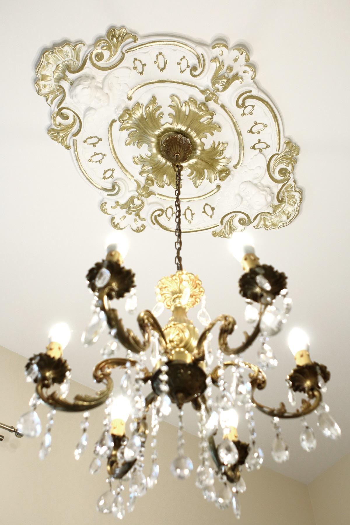 Plaster ceiling rosette — DeCorGips